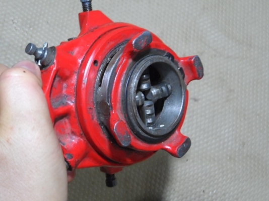 ดายเกลียว WHALE BRAND 1/2 -1 1/2 พร้อมกล่อง