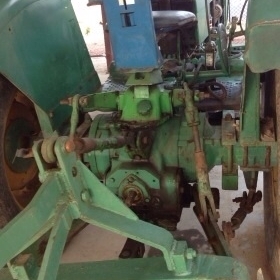 ขายรถไถจอหน์เดียร เครื่องดี ปั้มดี ขับดี ไฮโดลิกดี ปัจจุบันใช้งานอยู่ 195,000