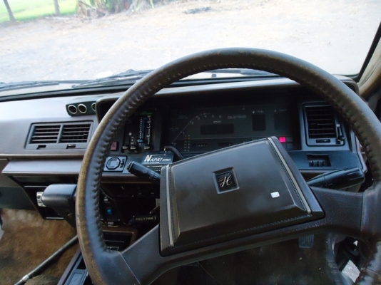 รถตู้  Toyota  HIACE  WAGON  ตัวนอกแท้    ขับดี    ประหยัด แก๊ส  LPG  เอกสารพร้อมโอน