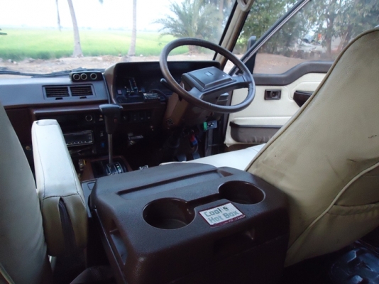 รถตู้  Toyota  HIACE  WAGON  ตัวนอกแท้    ขับดี    ประหยัด แก๊ส  LPG  เอกสารพร้อมโอน