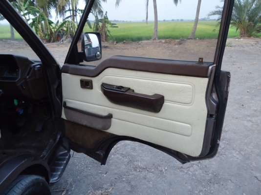 รถตู้  Toyota  HIACE  WAGON  ตัวนอกแท้    ขับดี    ประหยัด แก๊ส  LPG  เอกสารพร้อมโอน