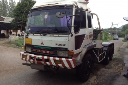 Mitsubishi 10ล้อ 2เพลา หัวลาก (FN527) เครื่อง 220 เทอร์โบอินเตอร์ EURO 1 ปี'45 (แท้) เกียร 10 สปีด หัวดี ซัซซี่สวยมาก ยางพร้อมใช้งาน รถใช้งานอยู่ ขาย 770,000