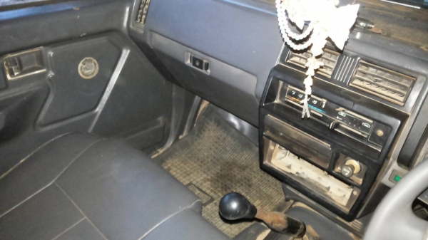 ***ขายแล้วครับขอบคุณ Truck2hand ขายกระบะตอนเดียว NISSAN BIG-M TD27 ฝาดำ ปี38 เครื่องฝาดำ แน่นดี เกียร์ดี ช่วงล่างดีคัสซีดีไม่ปะไม่ดาม กระบะพื้นมีผุนิดหน่อย หัวเก๋งดีภายในโอเค คอนโซลครบ เบาะมีขาด ยางดี4เส้น สีสันดี สีมีแตกฝาท้าย พร้อมใช้ พร้อมลุยงาน ทะเบีย ***ขายแล้วครับขอบคุณ Truck2hand ขายกระบะตอนเดียว NISSAN BIG-M TD27 ฝาดำ ปี38 เครื่องฝาดำ แน่นดี เกียร์ดี ช่วงล่างดีคัสซีดีไม่ปะไม่ดาม กระบะพื้นมีผุนิดหน่อย หัวเก๋งดีภายในโอเค คอนโซลครบ เบาะมีขาด ยางดี4เส้น สีสันดี สีมีแตกฝาท้าย พร้อมใช้ พร้อมลุยงาน ทะเบีย