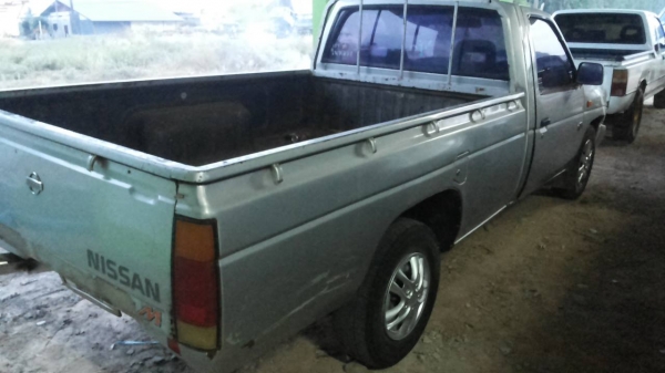 ***ขายแล้วครับขอบคุณ Truck2hand ขายกระบะตอนเดียว NISSAN BIG-M TD27 ฝาดำ ปี38 เครื่องฝาดำ แน่นดี เกียร์ดี ช่วงล่างดีคัสซีดีไม่ปะไม่ดาม กระบะพื้นมีผุนิดหน่อย หัวเก๋งดีภายในโอเค คอนโซลครบ เบาะมีขาด ยางดี4เส้น สีสันดี สีมีแตกฝาท้าย พร้อมใช้ พร้อมลุยงาน ทะเบีย ***ขายแล้วครับขอบคุณ Truck2hand ขายกระบะตอนเดียว NISSAN BIG-M TD27 ฝาดำ ปี38 เครื่องฝาดำ แน่นดี เกียร์ดี ช่วงล่างดีคัสซีดีไม่ปะไม่ดาม กระบะพื้นมีผุนิดหน่อย หัวเก๋งดีภายในโอเค คอนโซลครบ เบาะมีขาด ยางดี4เส้น สีสันดี สีมีแตกฝาท้าย พร้อมใช้ พร้อมลุยงาน ทะเบีย