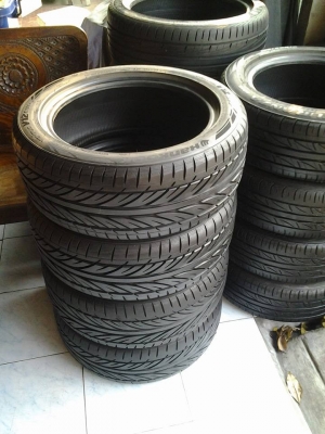 ขายยาง Hankook 195-50-15 ปี11 ไม่บวม ไม่กินข้าง ชุดละ 4,200 บาท
