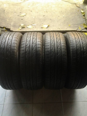 ขายยาง BRIDGESOTNE AR10 185-55-15 ปลายปี10 ไม่บวม ไม่กินข้าง ชุดละ 3,900 บาท