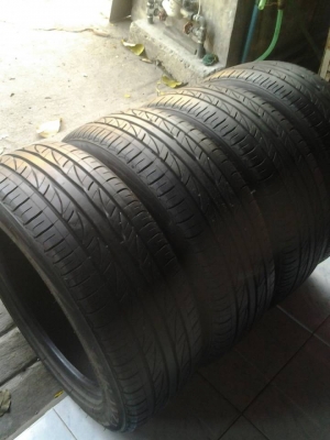 ขายยาง BRIDGESOTNE AR10 185-55-15 ปลายปี10 ไม่บวม ไม่กินข้าง ชุดละ 3,900 บาท