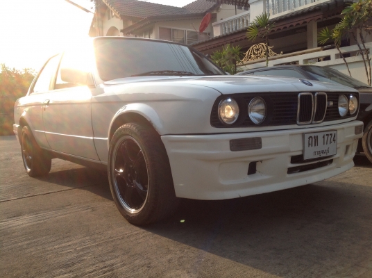 ขายถูก BMW E30 coupe M1 ถึงแค่สิ้นเดือนนี้เท่านั้น