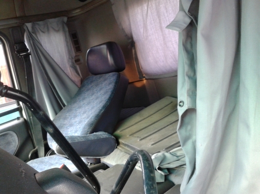 ขายหัวเก๋ง BIG TRUMP ไฟเว้า หัว 10 ล้อ บันไดสั้น ขายหัวเก๋ง BIG TRUMP ไฟเว้า หัว 10 ล้อ บันไดสั้น