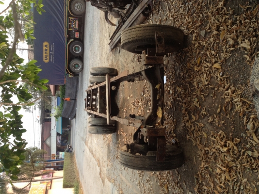 ขายช่วงล่าง30,000 พร้อมคัซซี 6ล้อ ฮีโน่ตามสภาพครับ