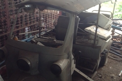 รถตุ๊กๆ ขับมารื้อทำสี มีเครื่อง อะไหล่บางส่วนขายตามสภาพ 20,000