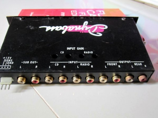 ขายปรีแอมป์ dynabass เสียงดี