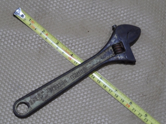 ประแจเลื่อน BAHCO V-STEEL 8นิ้ว