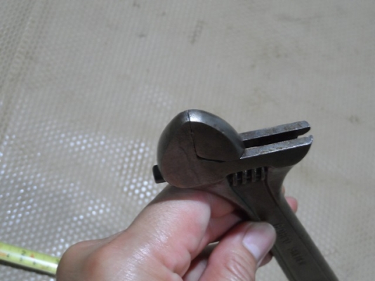 ประแจเลื่อน BAHCO V-STEEL 8นิ้ว