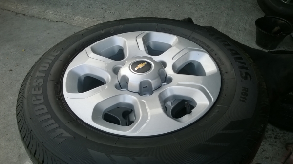 ล้อขอบ16 พร้อมยางป้ายแดงชุดละ16500