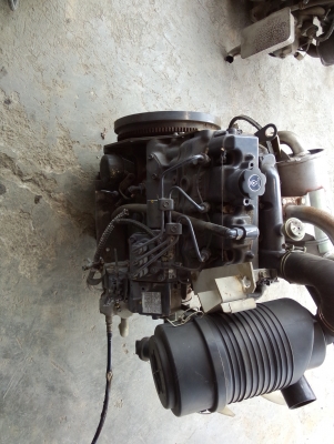 ขายเครื่องรถไถเก่าญี่ปุ่น 3สูบ ยี่ห้อ ชิบูร่า ขนาด 28 แรงม้าสภาพเหมือนของใหม่