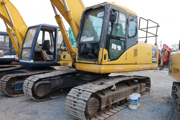 KOMATSU PC200-7 เก่านอกแท้ เอวแน่น ปั็มแรง สภาพพร้อมใช้ สุดๆเอาไปแบ่งกันใช้ได้เลยครับ น้องร็อค จัดหั้ย สนใจโทร สอบถามได้ 081-8537766 KOMATSU PC200-7 เก่านอกแท้ เอวแน่น ปั็มแรง สภาพพร้อมใช้ สุดๆเอาไปแบ่งกันใช้ได้เลยครับ น้องร็อค จัดหั้ย สนใจโทร สอบถามได้ 081-8537766