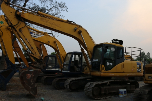 KOMATSU PC200-7 เก่านอกแท้ เอวแน่น ปั็มแรง สภาพพร้อมใช้ สุดๆเอาไปแบ่งกันใช้ได้เลยครับ น้องร็อค จัดหั้ย สนใจโทร สอบถามได้ 081-8537766 KOMATSU PC200-7 เก่านอกแท้ เอวแน่น ปั็มแรง สภาพพร้อมใช้ สุดๆเอาไปแบ่งกันใช้ได้เลยครับ น้องร็อค จัดหั้ย สนใจโทร สอบถามได้ 081-8537766