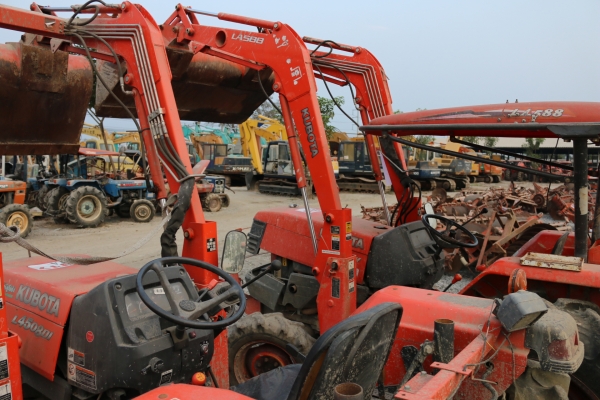 บุ้งกี้ KUBOTA L4508 DI MAX คุณภาพเยี่ยม มี 2 คันให้เลือก บุ้งกี้ KUBOTA L4508 DI MAX คุณภาพเยี่ยม มี 2 คันให้เลือก