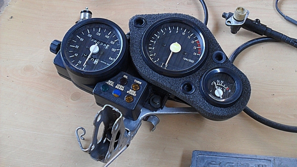 อะไหล่รวมๆของNSR250 TZR250