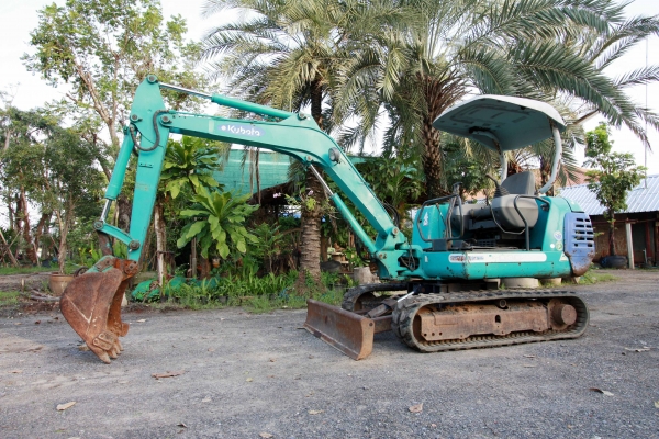 ขายรถแม็คโคร KOMATSU PC30-6 ไม่เคยผ่านการใช้งานในไทย ติดต่อ 086-775-7900, 086-324-1992 ขายรถแม็คโคร KOMATSU PC30-6 ไม่เคยผ่านการใช้งานในไทย ติดต่อ 086-775-7900, 086-324-1992