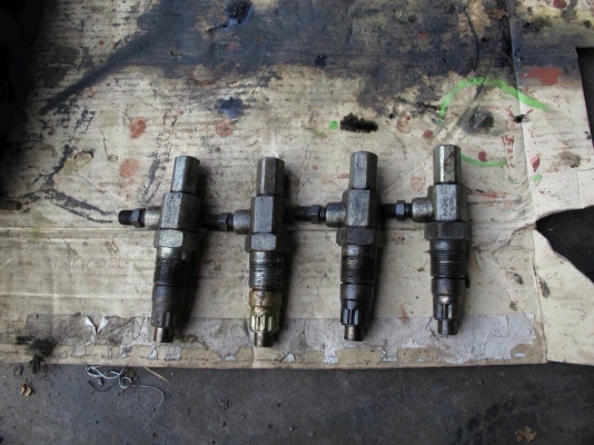 ขายหัวฉีด isuzu c223  c240ราคา2000