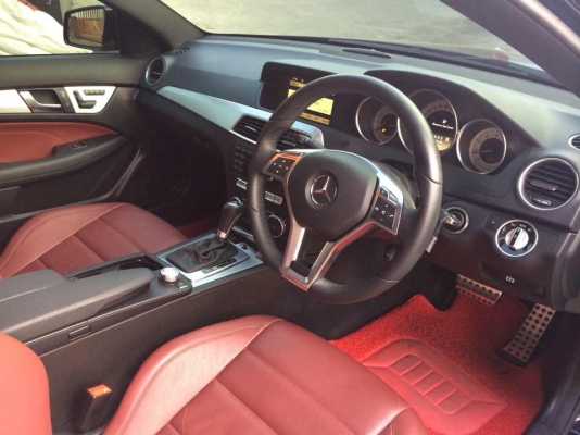 ขาย Benz C 180 Coupe วิ่งน้อยรถสวย ราคาถูก