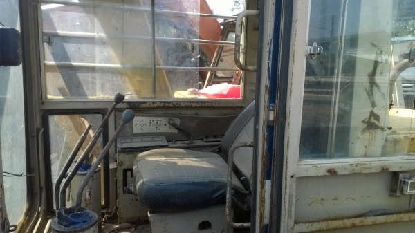 3รายการขายเหมาหรือแยก..เปิดราคาที่ 1.2 ล้าน***PW100-3***PC60-3และUH025 มีเอกสารอินวอยล์..