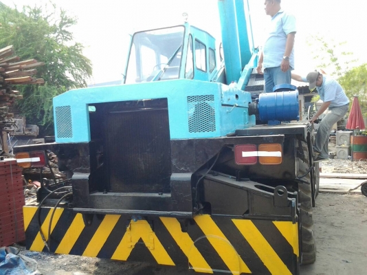 เครน KATO 25ตัน พร้อมใช้งาน