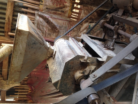 ขายเครื่องสีข้าวบ้านถูกๆใช้งานได้ดีคับ