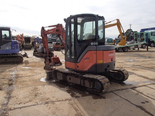 รถแบคโฮเก่าญี่ปุ่น Hitachi ZX40U-2 หัวกระแทก + บุ้งกี๋