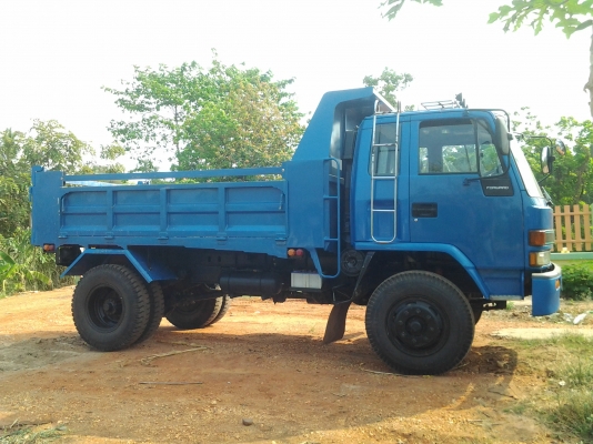 ขาย 6ล้อดั้ม อีซุซุล็อกกี้ สภาพดี ห้างปี 38