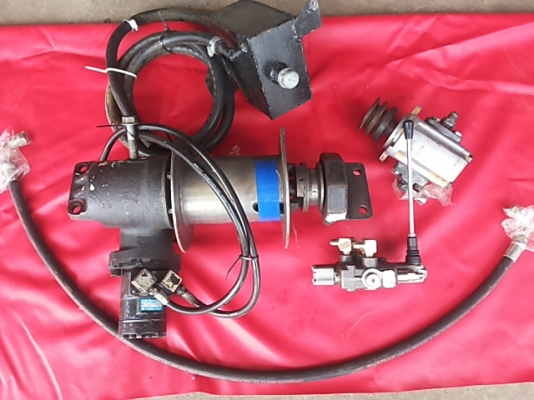 ขายวิ้นซ์ไฮดรอลิคmade in japan ชุดใหญ่ครบชุด