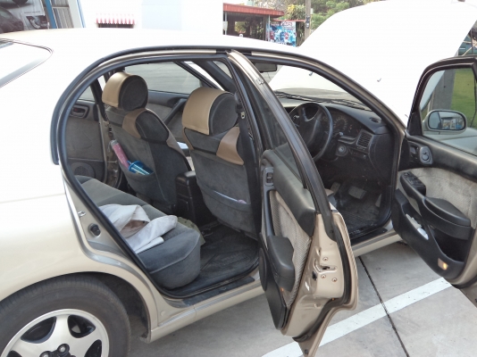 toyota corona 2.0 gli 4ect Auto ท้ายโด่ง ติดแก๊ส LPG ลงเล่มแล้ว 130,000 บาท
