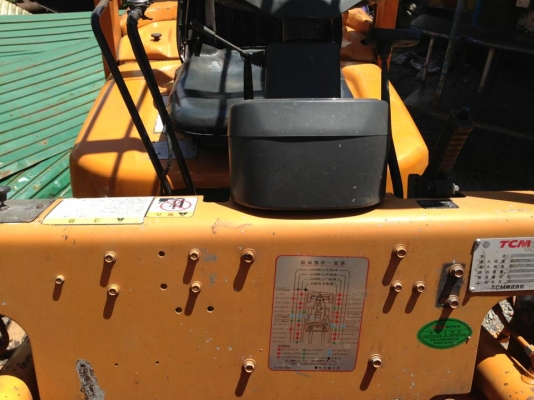 โฟล์คลิพท์TCM 3ตันเสา 4.2เมตรครับ