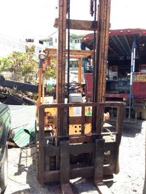 โฟล์คลิพท์TCM 3ตันเสา 4.2เมตรครับ โฟล์คลิพท์TCM 3ตันเสา 4.2เมตรครับ