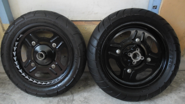 ""ล้อ KSR"" หน้า-หลัง 1400 บาท