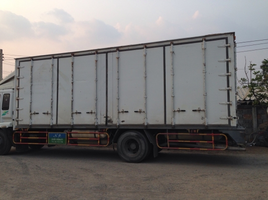 ขายด่วน ตู้แห้ง 10 บาน