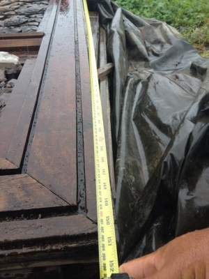 ซุ่มประตูไม้แดงกับจั่วขนาดใหญ่ราคาถูกๆครับ