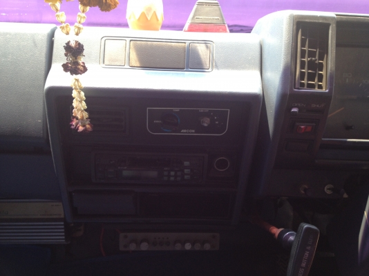 ขายNPR115 เครื่องเกียร์ ช่วงล่างเดิมหมด รถห้าง หัว+คัทซีสวยมาก