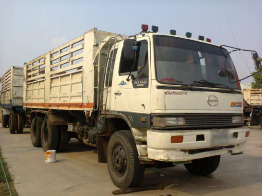 ขายรถบรรทุกพ่วงดัมพ์ Hino 3M วางเครื่อง PO9 - 315 แรง ปี 39 ลูก 2 เพลา