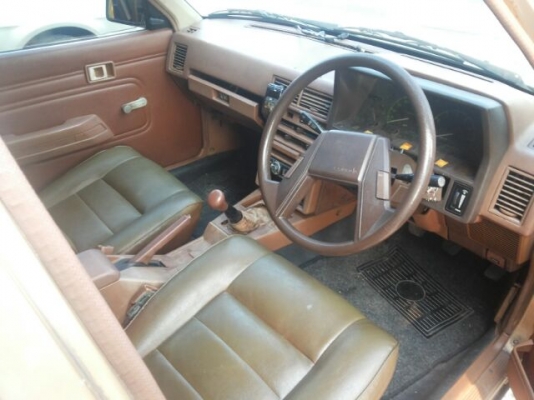 TOYOTA หน้าแหลม ขับหลัง สวย แก๊สพร้อม ( ขาย 49,000 บาท) TOYOTA หน้าแหลม ขับหลัง สวย แก๊สพร้อม ( ขาย 49,000 บาท)