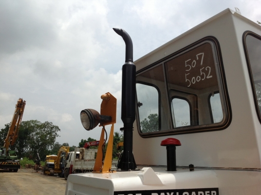 รถตัก 1 คิว Komatsu 507 เก่าญี่ปุ่น นำเข้าเอง ต้องการไฟแนนซ์โทรมาได้ครับ