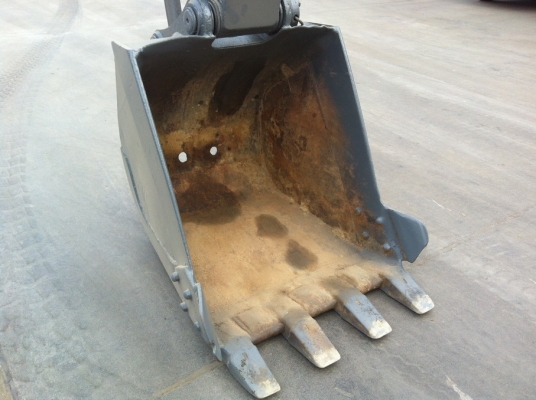 Komatsu PC120-3 สภาพดี 6,000 กว่าชั่วโมง Komatsu PC120-3 สภาพดี 6,000 กว่าชั่วโมง