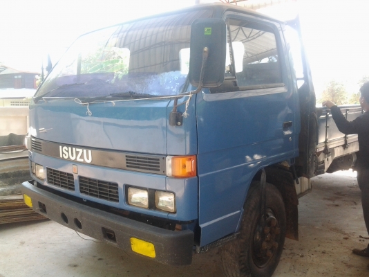 ISUZU NPR59PU5 เครื่อง 4BD1 ฝาดำ ยาว 5เมตร เกียร์สั้น หัวยกได้ ปี36