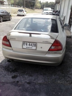 มิตซุ ท้ายเบนซ์ ติดแก้สแล้ว รถสวย