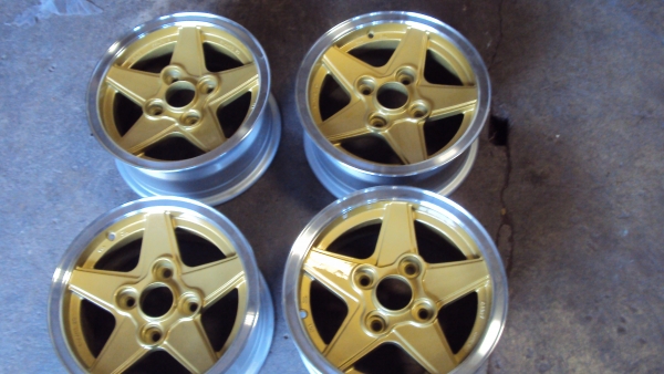 ขายล้อ13นิ้ว4รู114กว้าง6นิ้วราคาถูก3900บาท ขายล้อ13นิ้ว4รู114กว้าง6นิ้วราคาถูก3900บาท