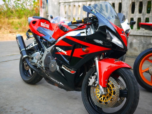 ขาย CBR400 พร้อมทะเบียนแท้ ท่อสูตรโยชิแคปล่า