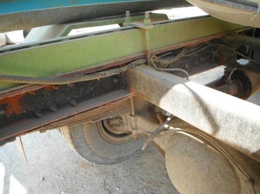 รถโม่ปูน Isuzu 2.5Q 175แรงม้า มีทะเบียน พร้อมโอน (หรือแลกกับรถ 10ล้อ)