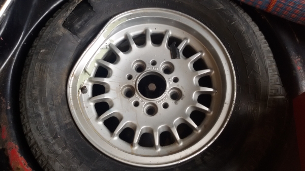 ขายล้อแม็คbmw 5รู120 4วง แถมอีก1วง ตามสภาพ